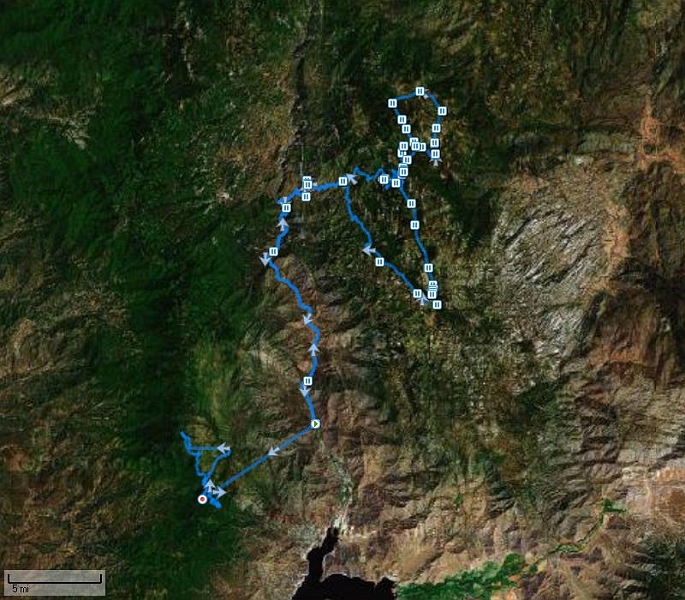 Dirt riding 10-31-2009.jpg - The two days of riding were joined together in one trace by SportTracks for reasons unclear to me. Couldn't even use the split feature to cut them where I knew one ended and the other began.